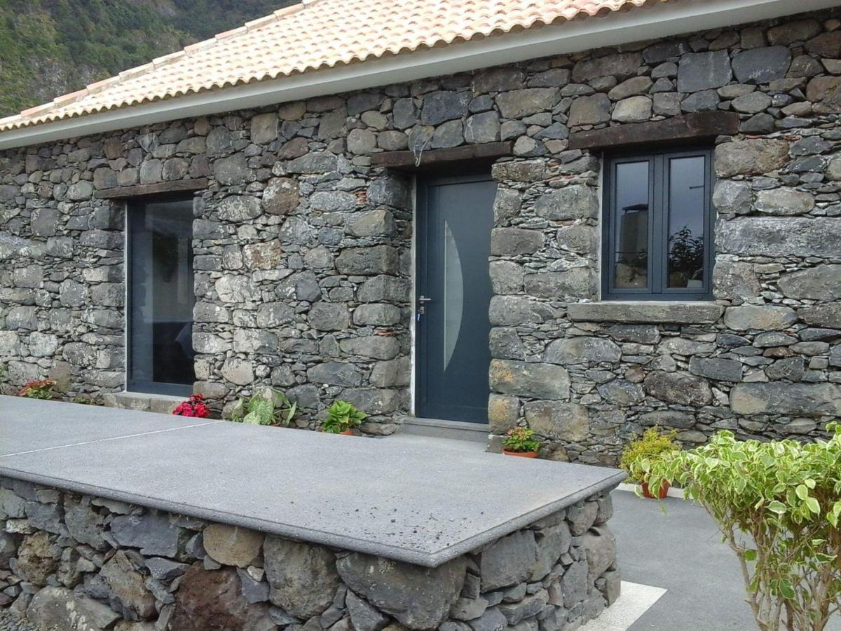 Cottage Quinze, Contemporary Designed Cottage With Swimming Pool Ponta Delgada  Bagian luar foto