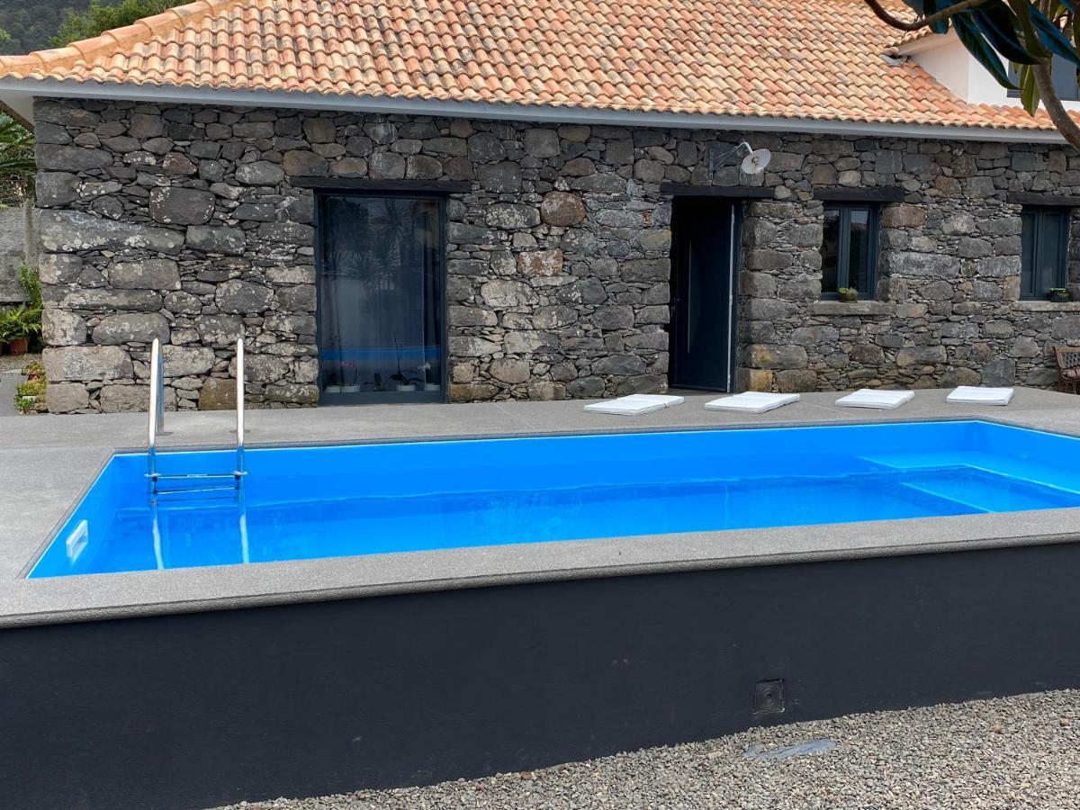 Cottage Quinze, Contemporary Designed Cottage With Swimming Pool Ponta Delgada  Bagian luar foto