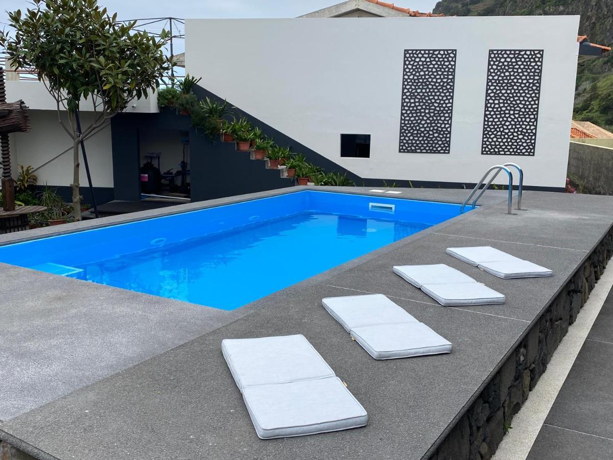 Cottage Quinze, Contemporary Designed Cottage With Swimming Pool Ponta Delgada  Bagian luar foto
